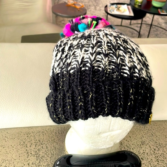 BETSEY JOHNSON ACRYLIC BEANIE WITH POM-POM - Picture 2 of 7